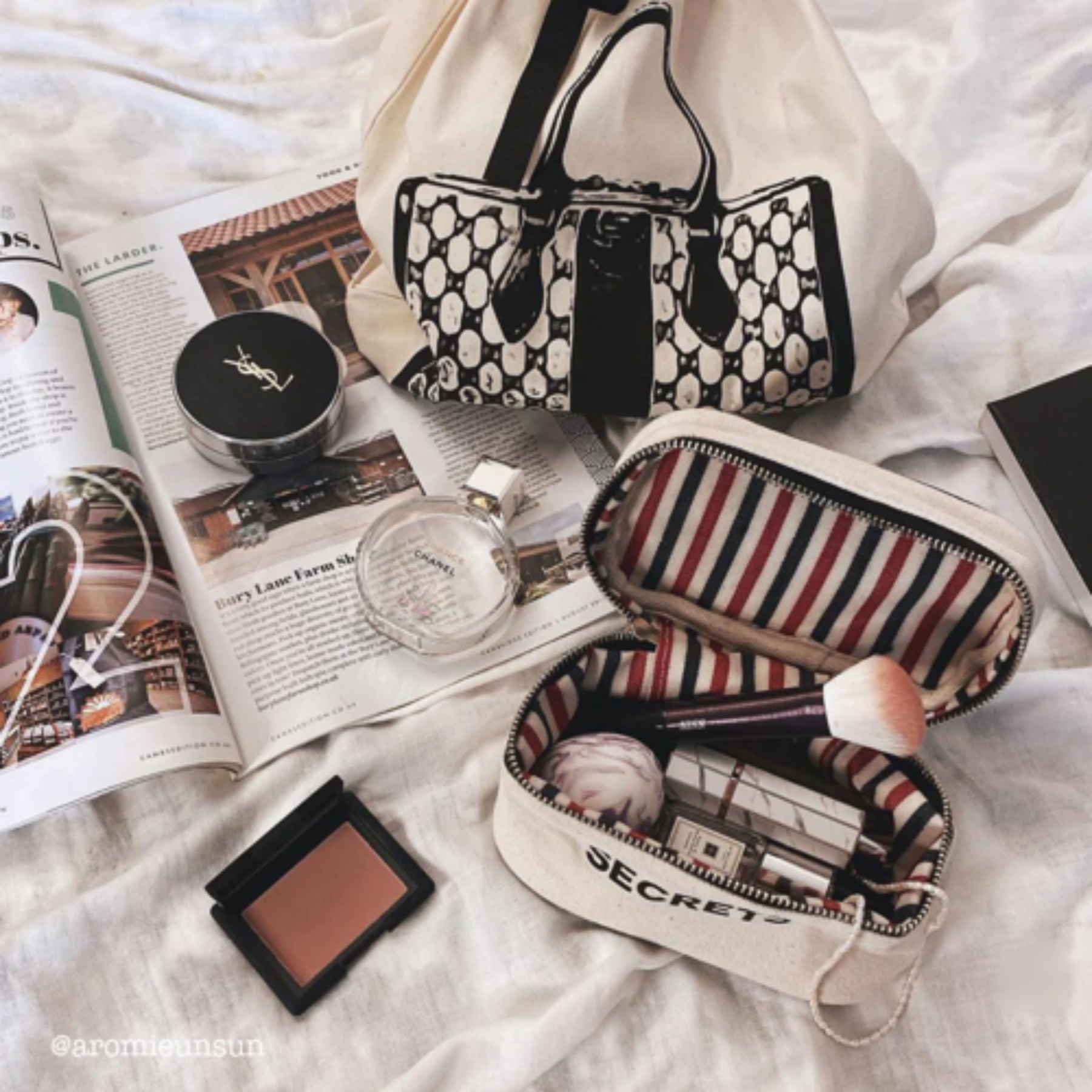 Bag-all Secrets box