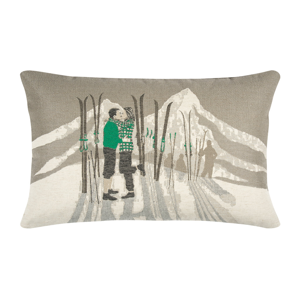 PAD Resort Kiss 35 x 60 Pillow